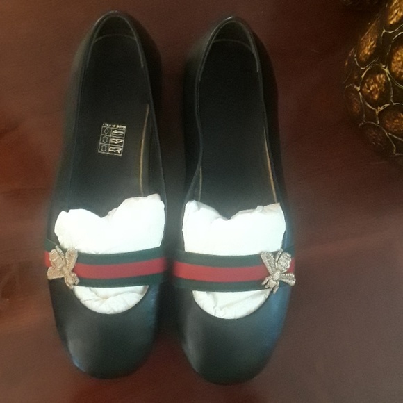 Black Gucci flats - Picture 3 of 4